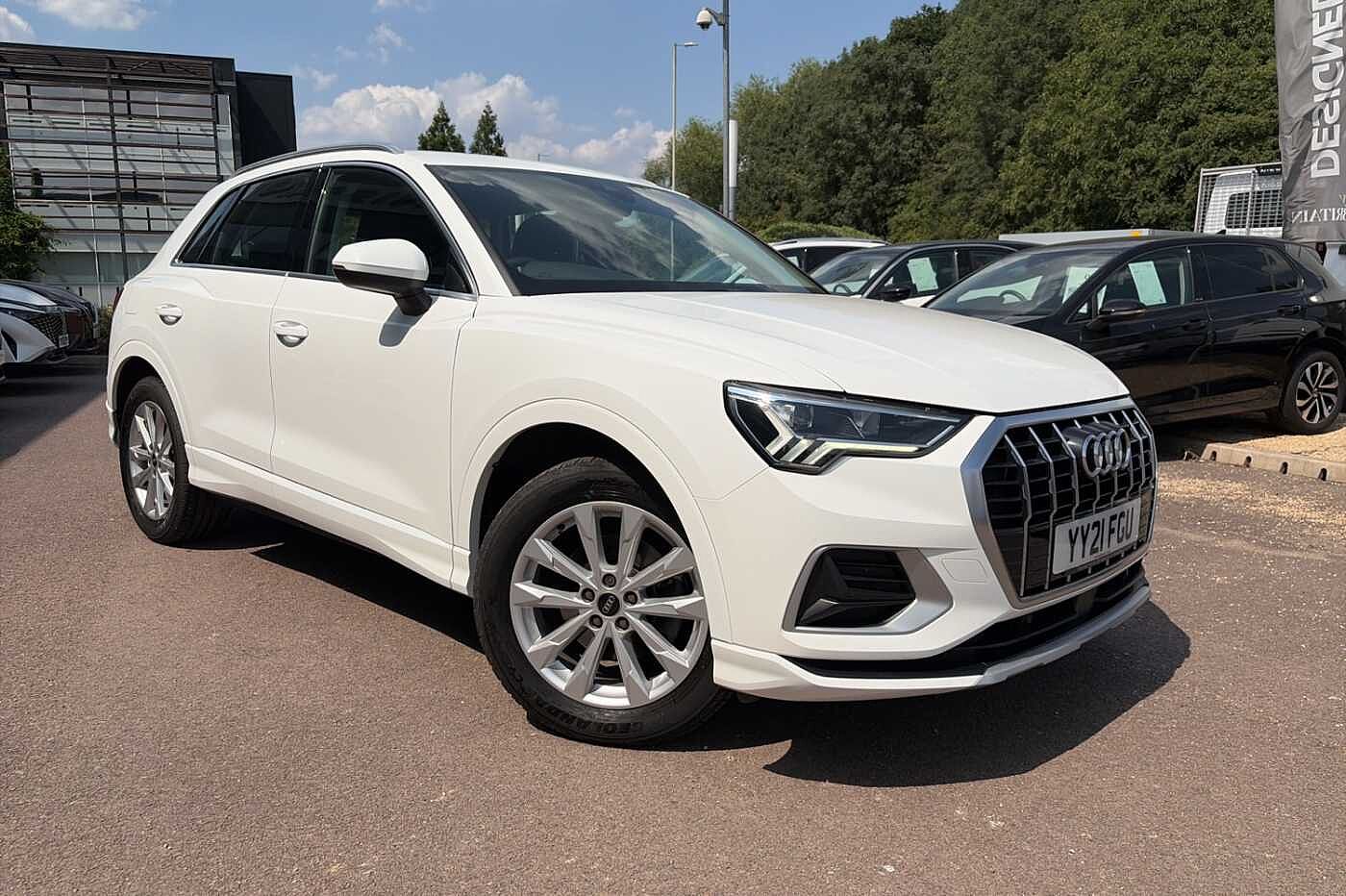 Main listing image - Audi Q3