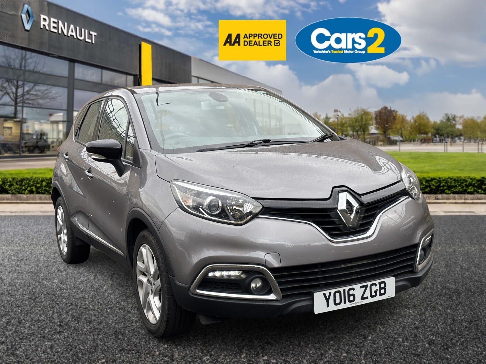 Main listing image - Renault Captur