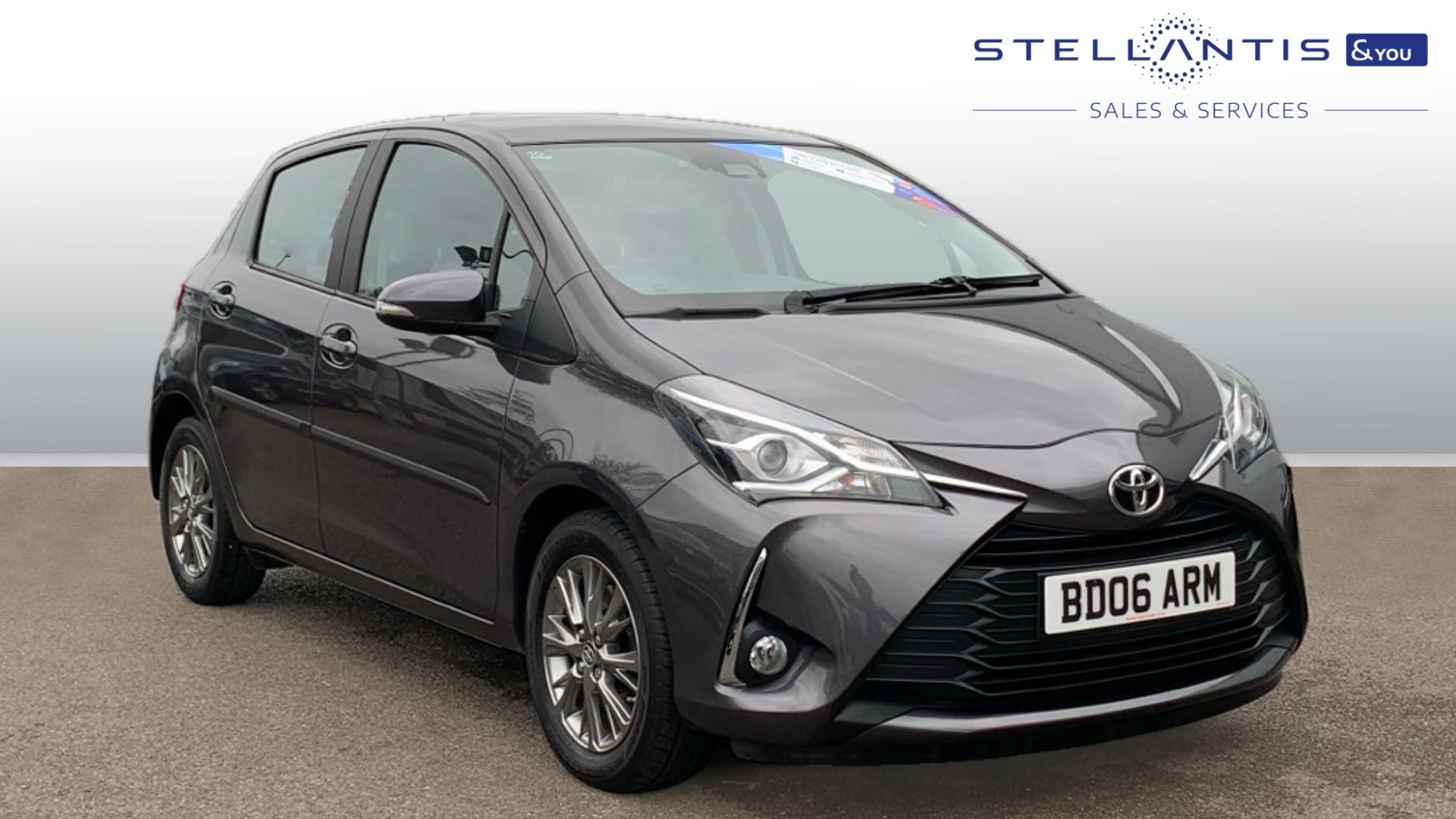 Main listing image - Toyota Yaris