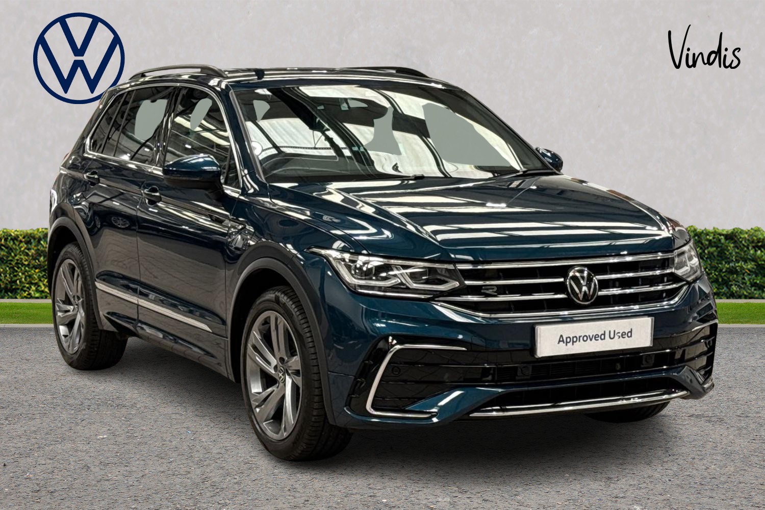 Main listing image - Volkswagen Tiguan
