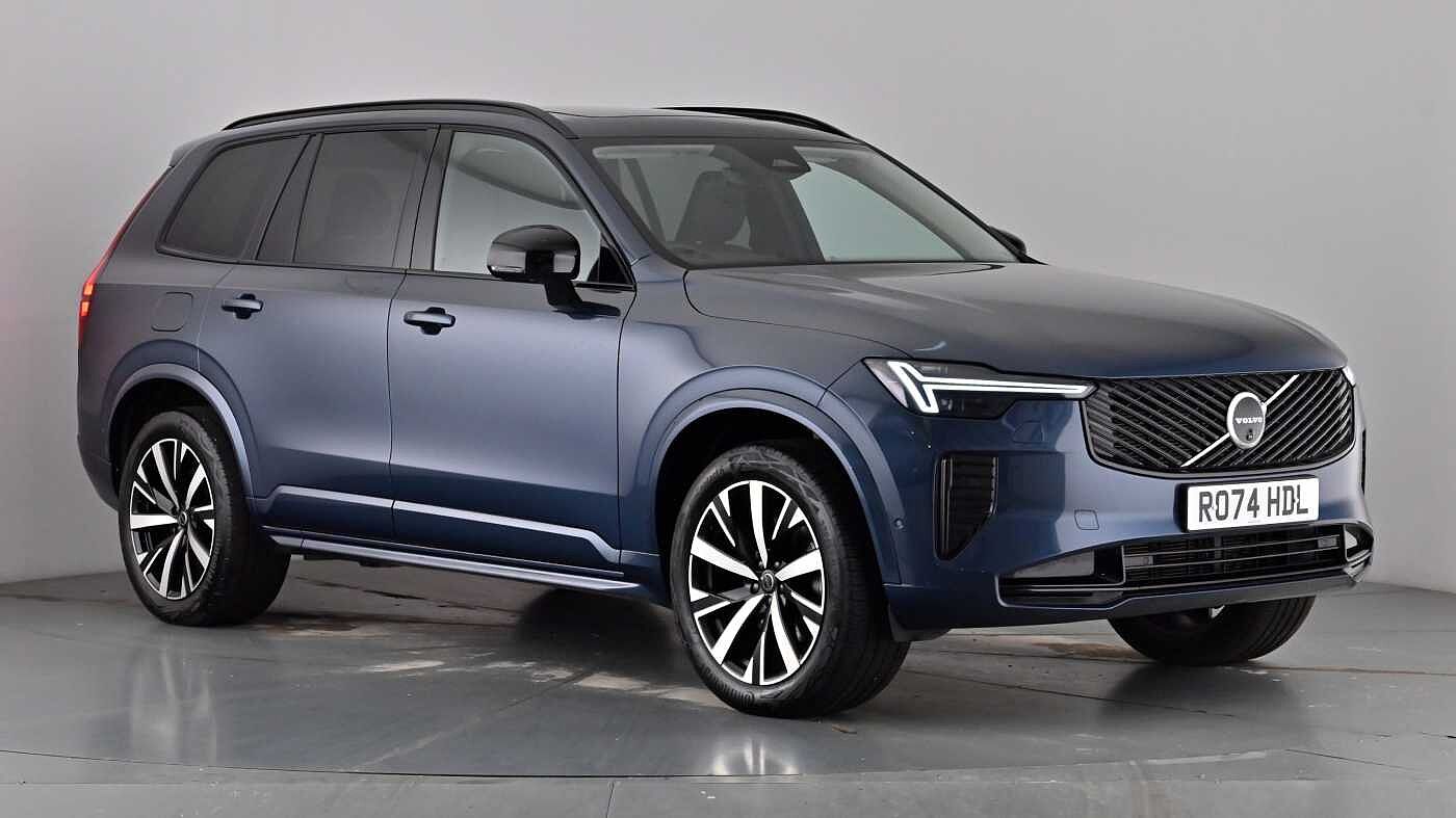Main listing image - Volvo XC90