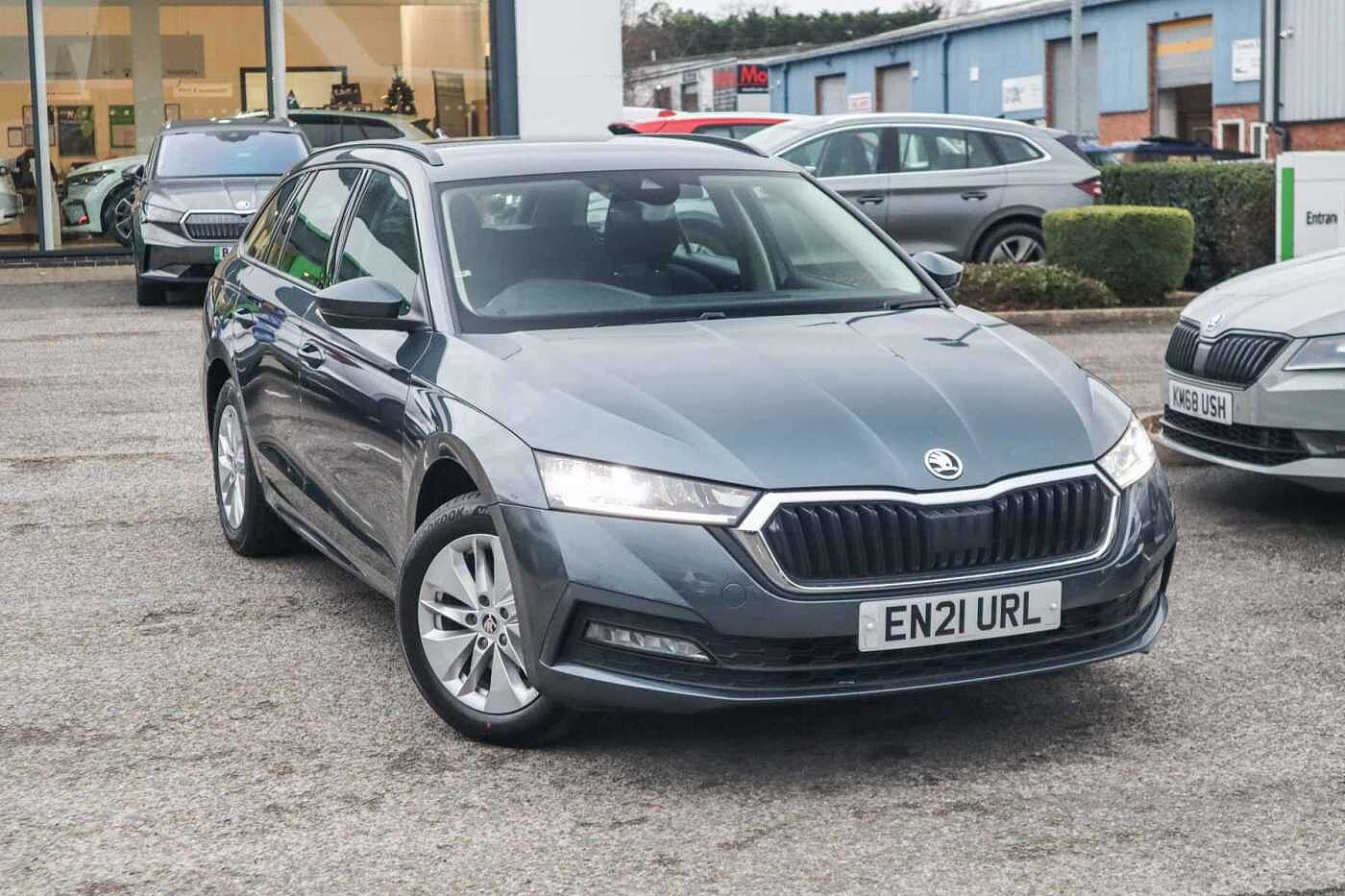 Main listing image - Skoda Octavia Estate