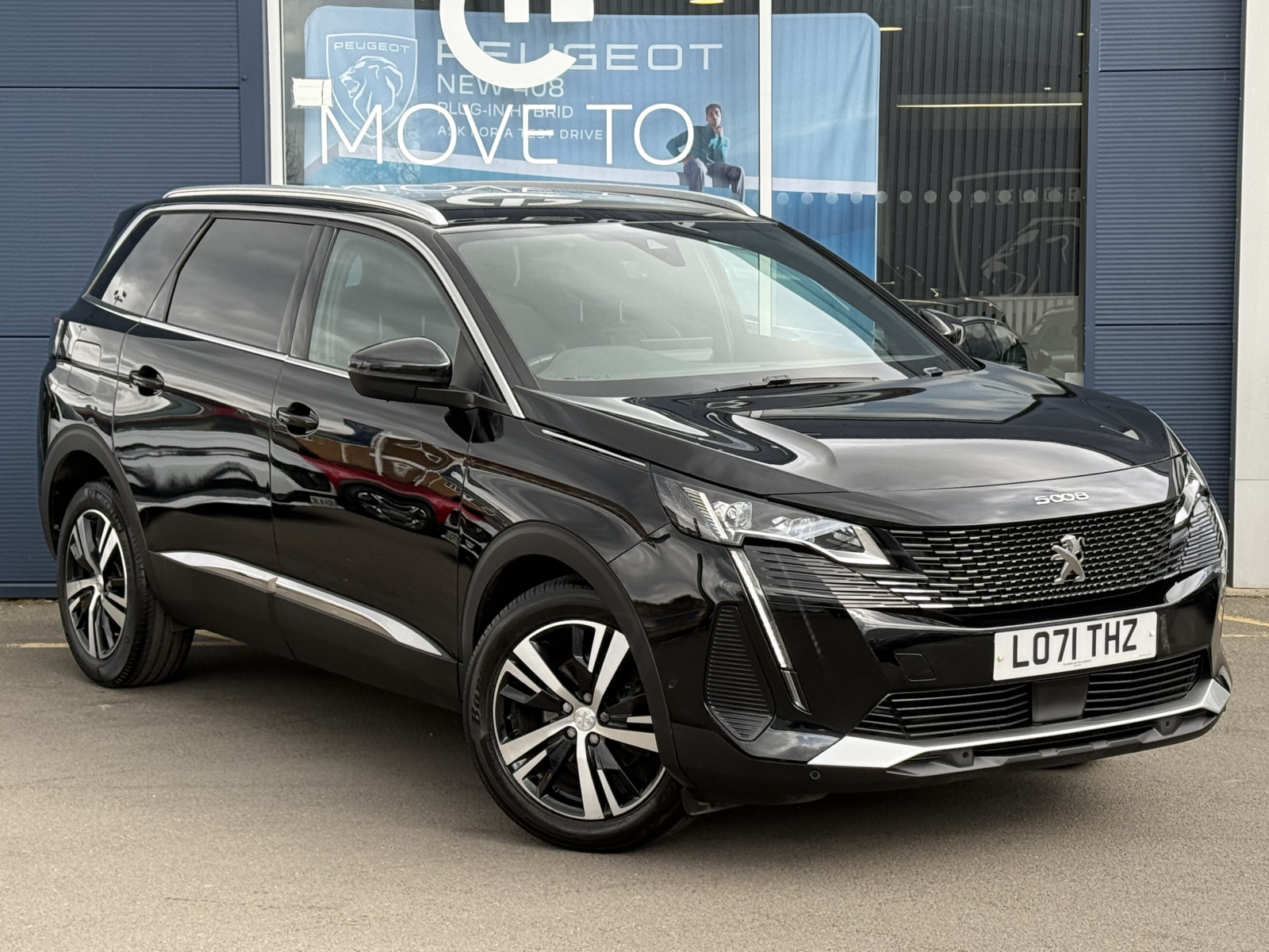 Main listing image - Peugeot 5008