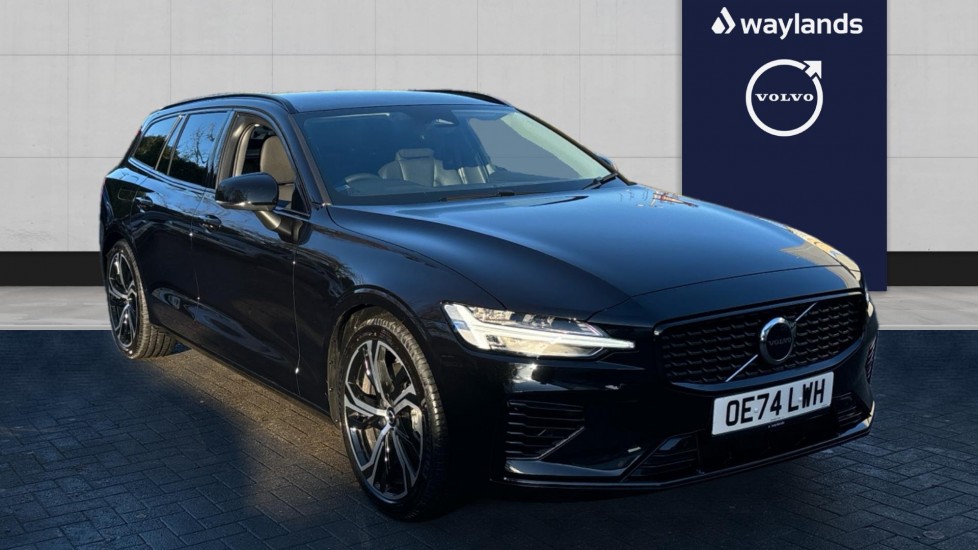 Main listing image - Volvo V60