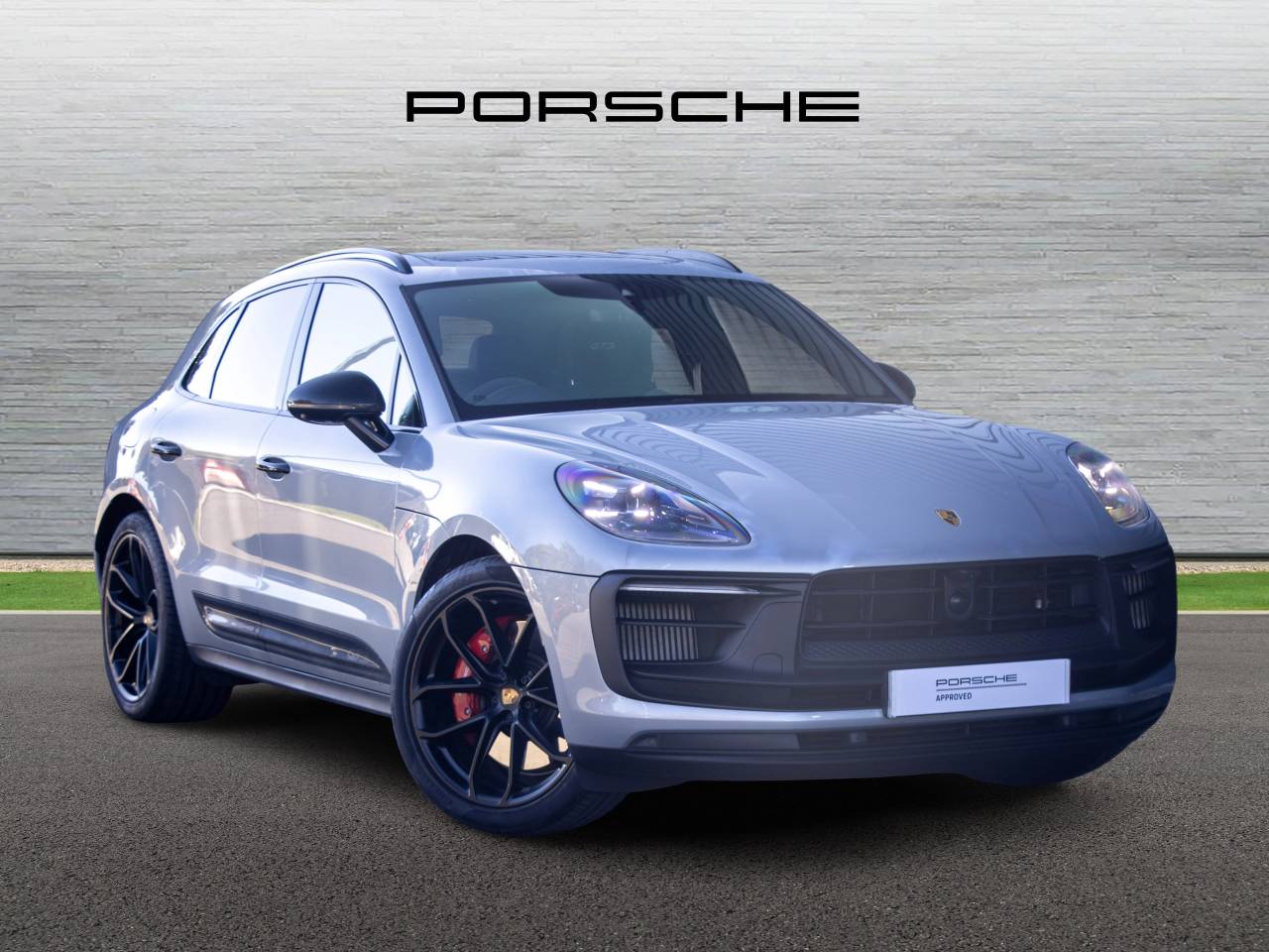 Main listing image - Porsche Macan
