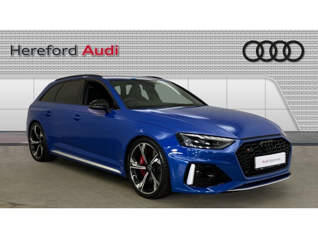 Main listing image - Audi RS4