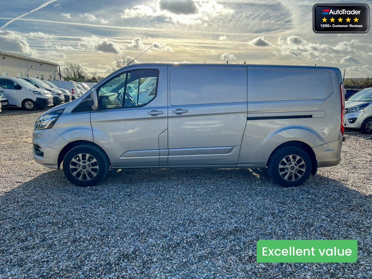 Main listing image - Ford Transit Custom