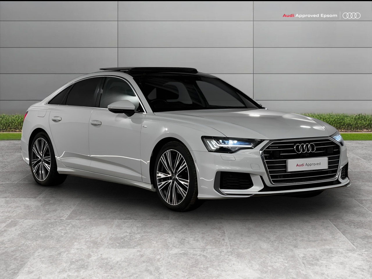 Main listing image - Audi A6