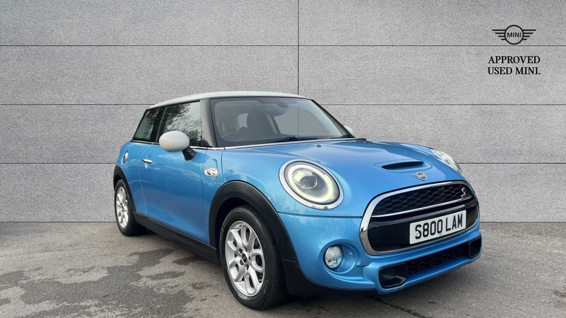 Main listing image - MINI Hatchback