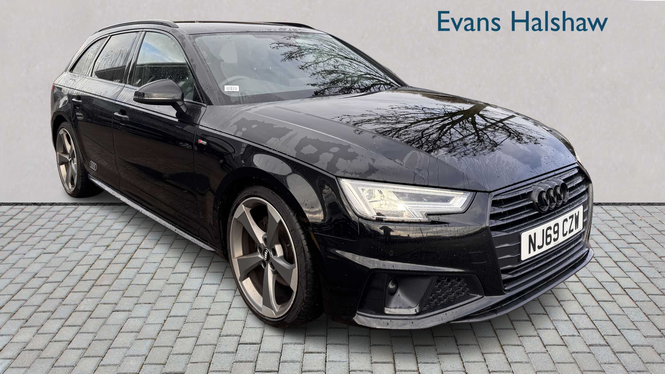 Main listing image - Audi A4 Avant