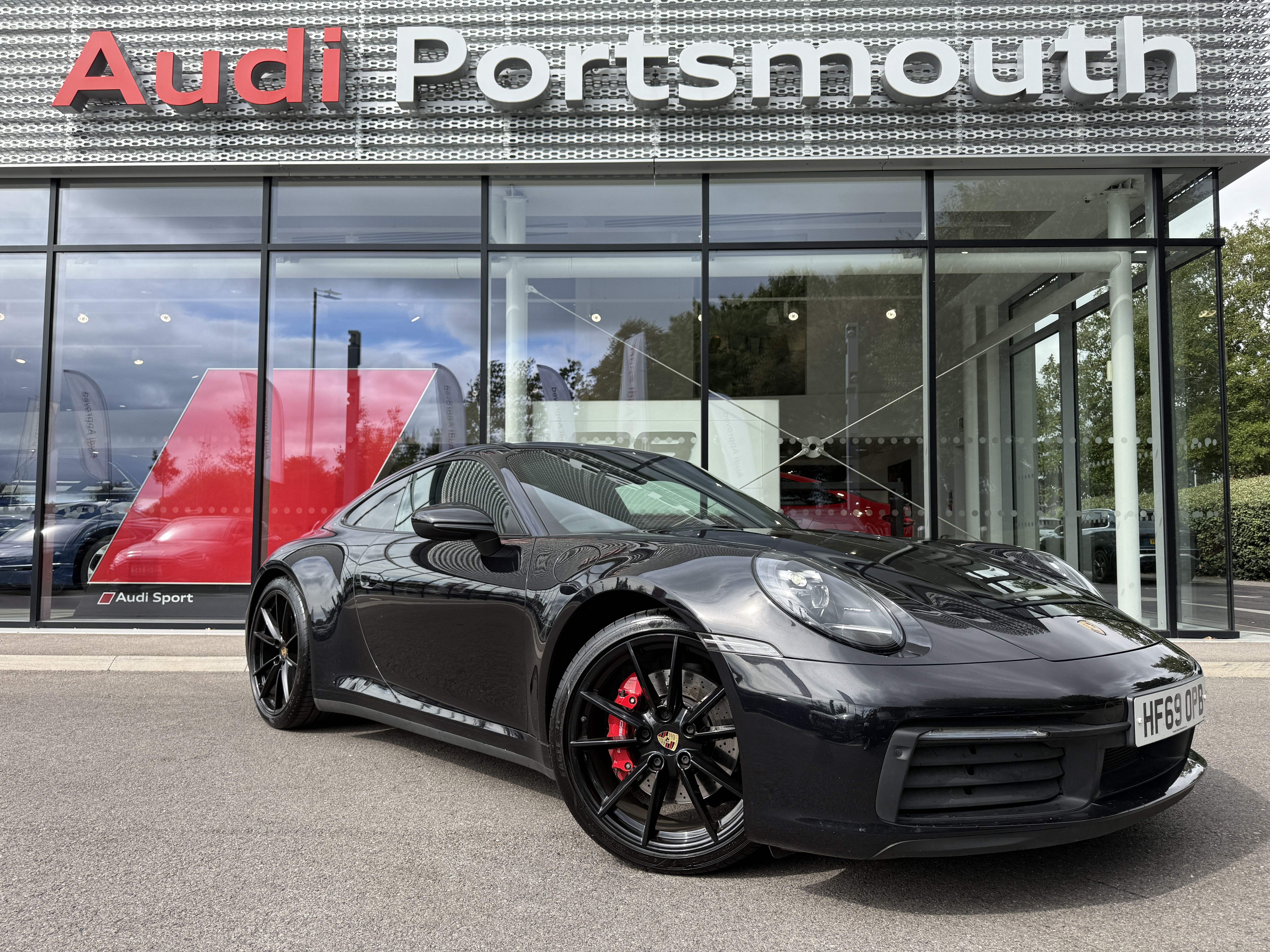 Main listing image - Porsche 911