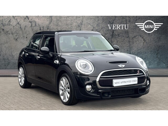 Main listing image - MINI Hatchback 5dr