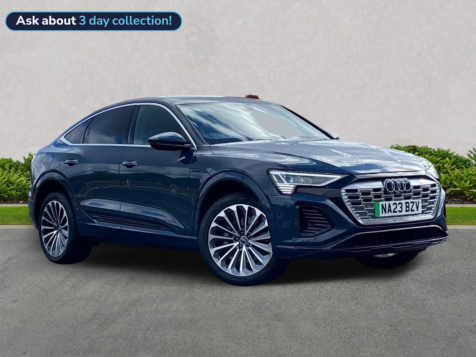 Main listing image - Audi Q8