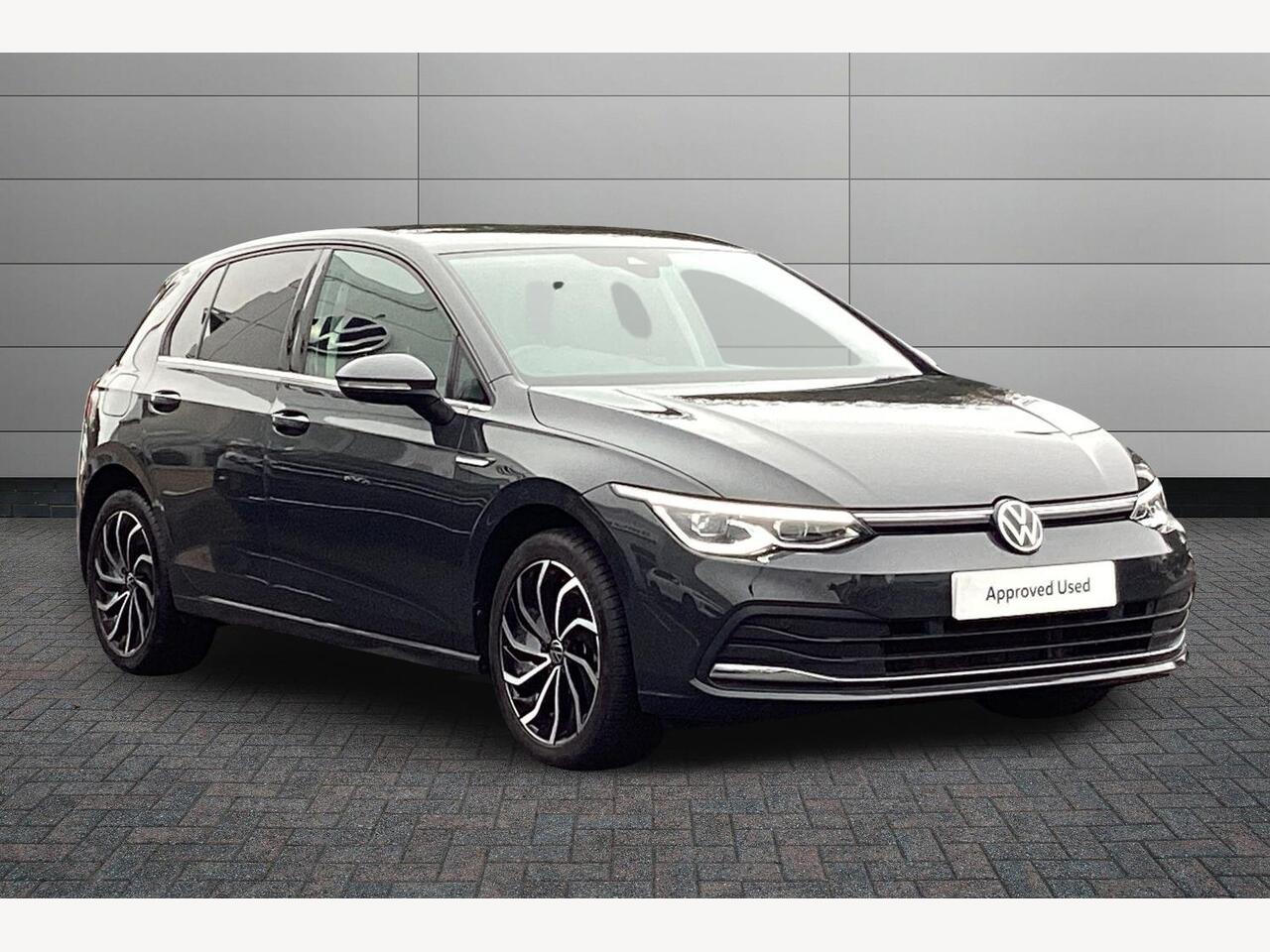 Main listing image - Volkswagen Golf