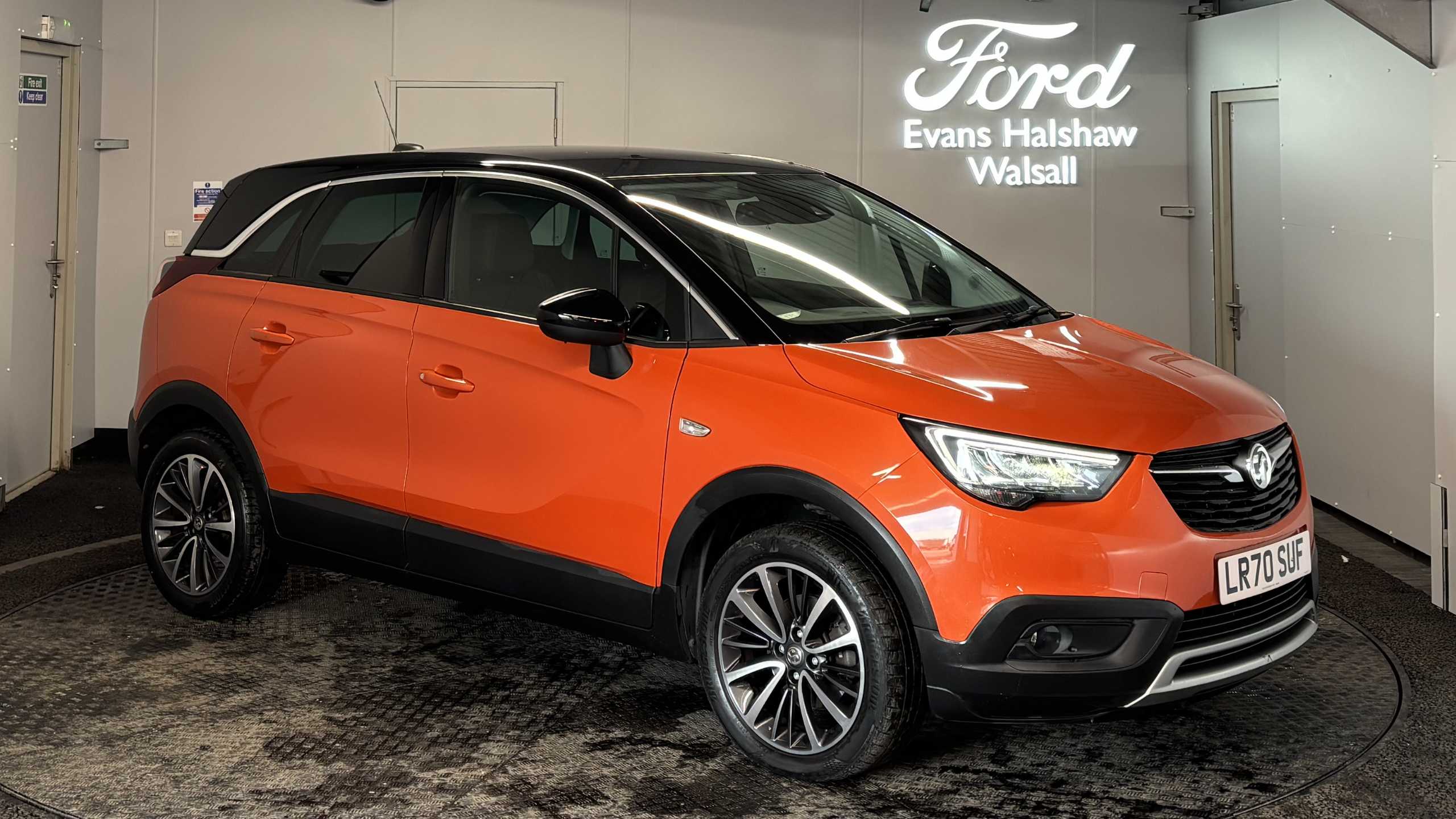 Main listing image - Vauxhall Crossland X