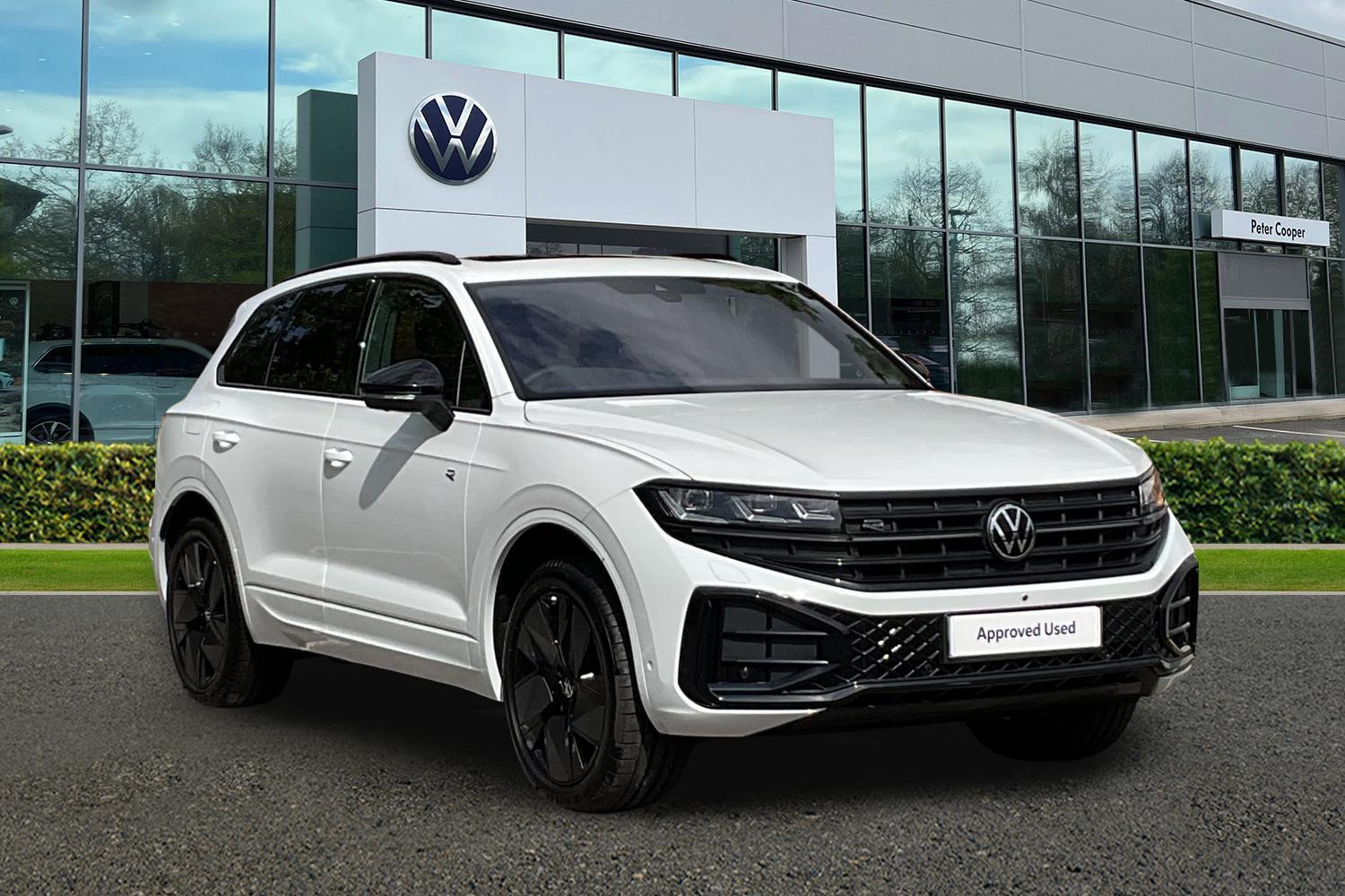 Main listing image - Volkswagen Touareg