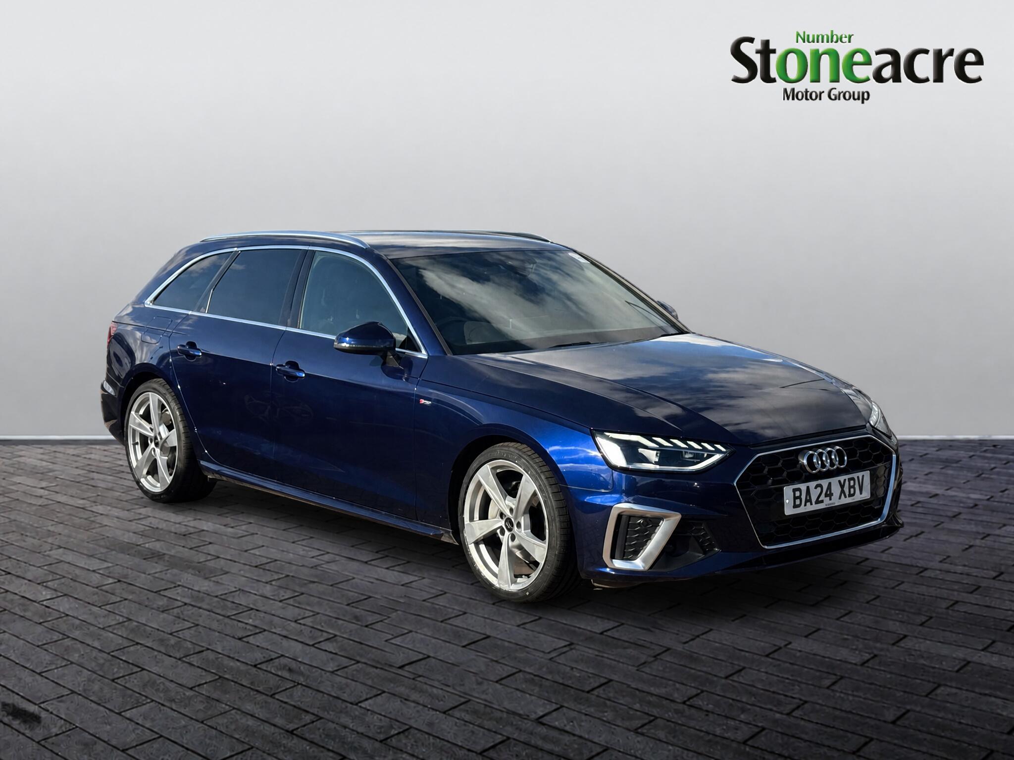 Main listing image - Audi A4