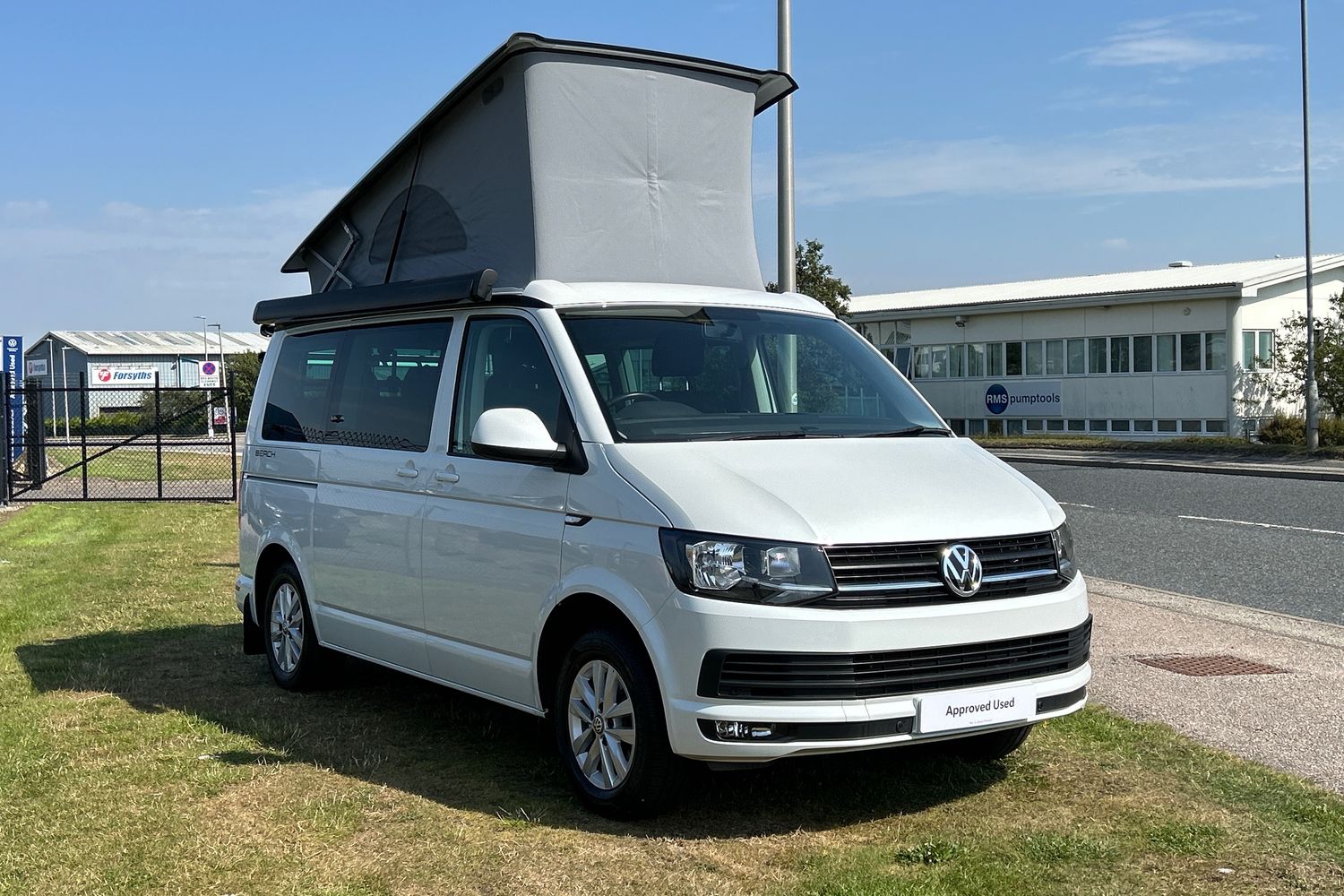Main listing image - Volkswagen California