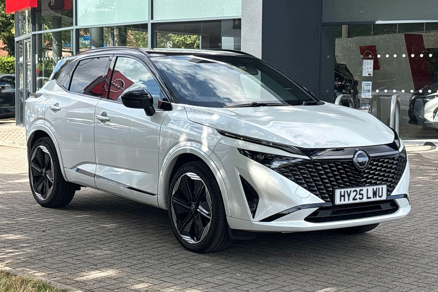 Main listing image - Nissan Qashqai