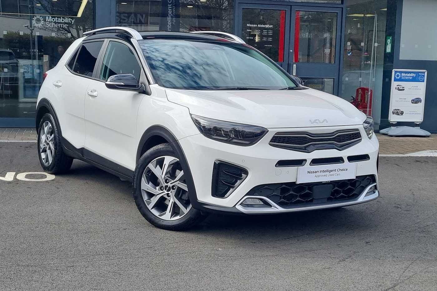 Main listing image - Kia Stonic