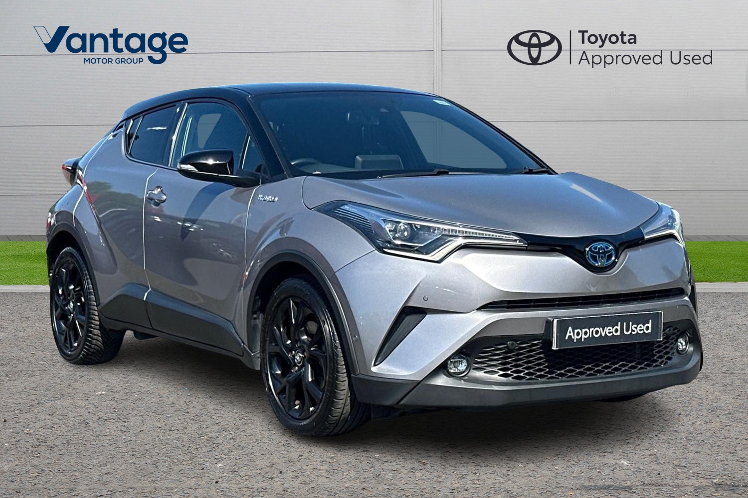 Main listing image - Toyota C-HR