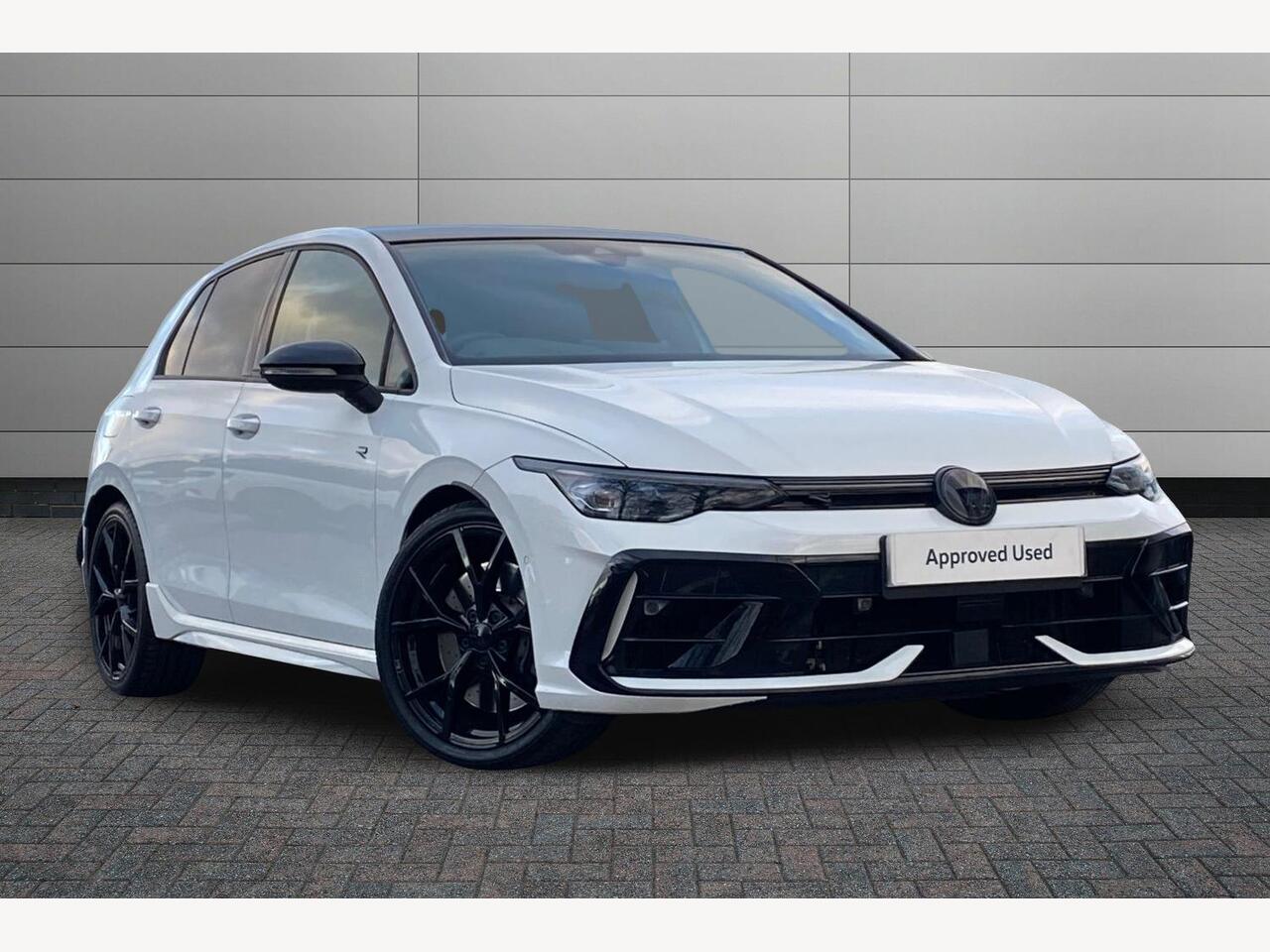Main listing image - Volkswagen Golf R