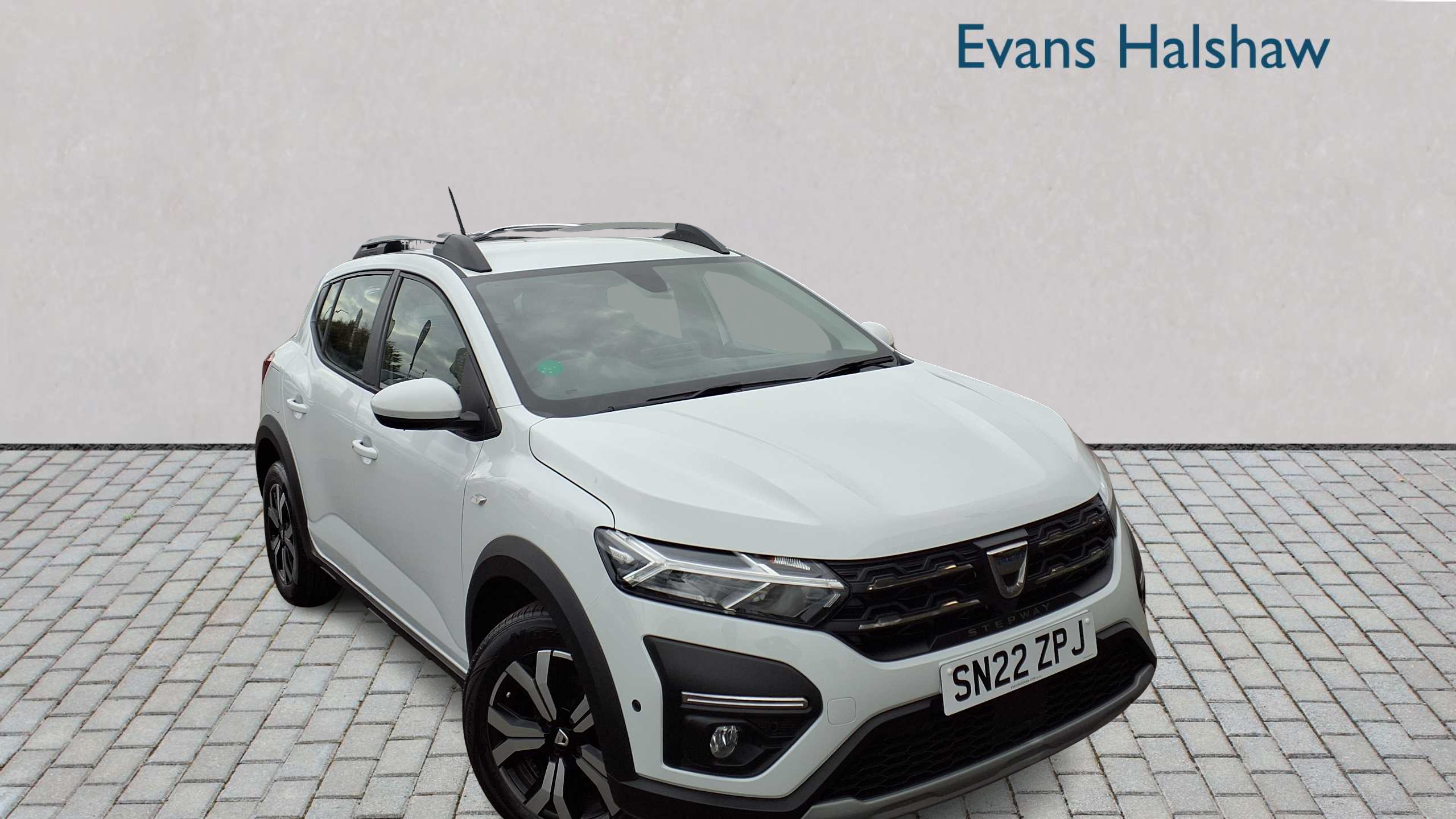 Main listing image - Dacia Sandero Stepway