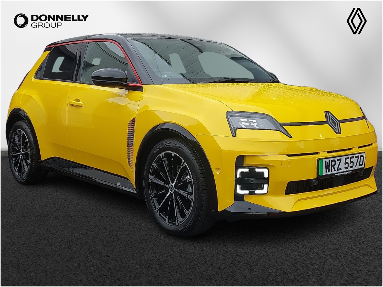Main listing image - Renault 5