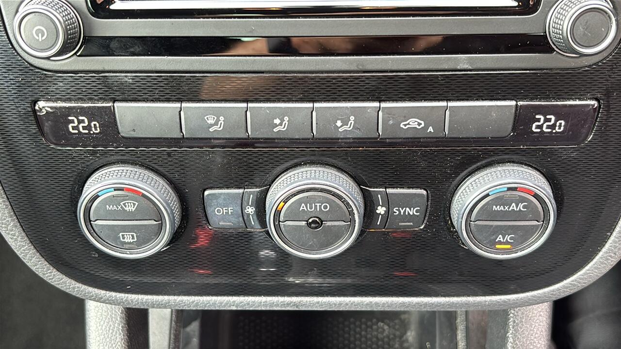 Main listing image - Volkswagen Scirocco