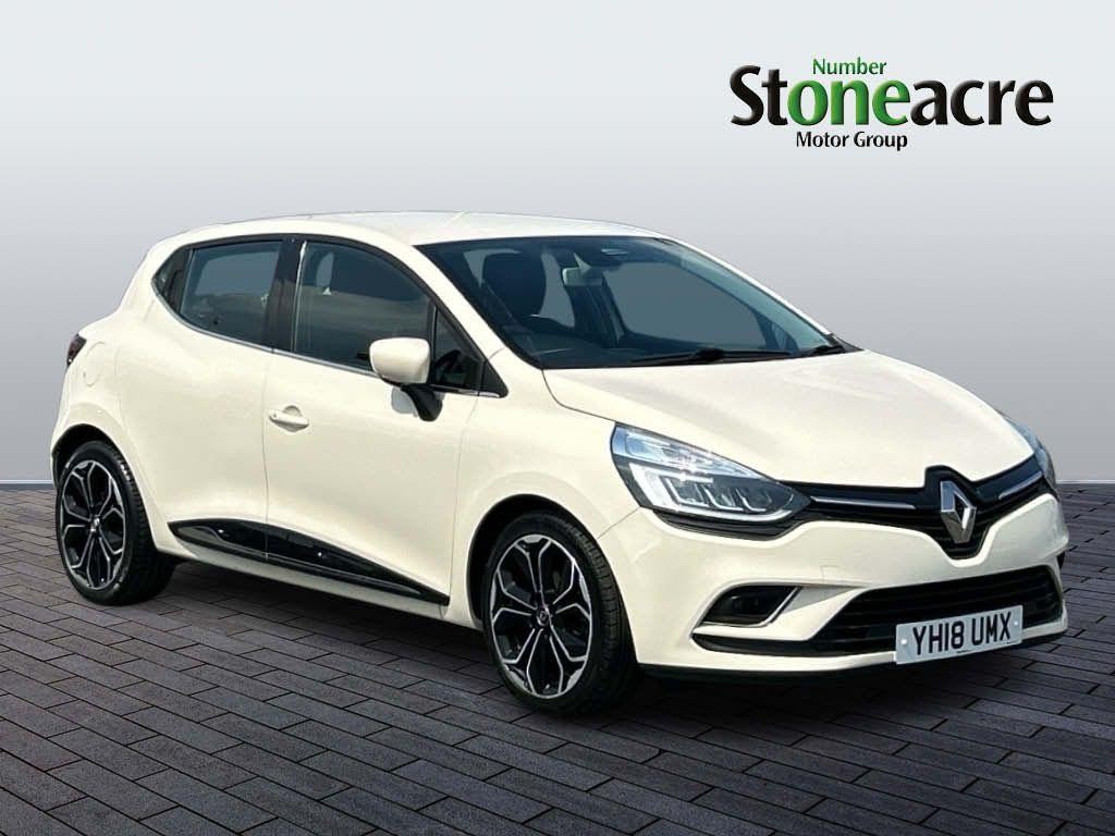 Main listing image - Renault Clio