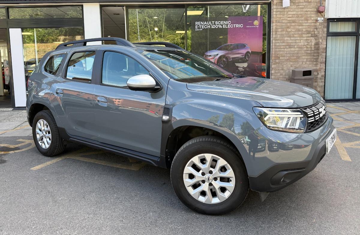 Main listing image - Dacia Duster