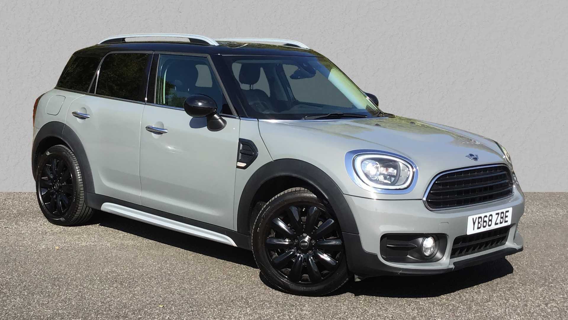 Main listing image - MINI Countryman