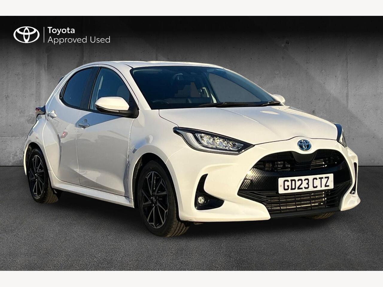 Main listing image - Toyota Yaris