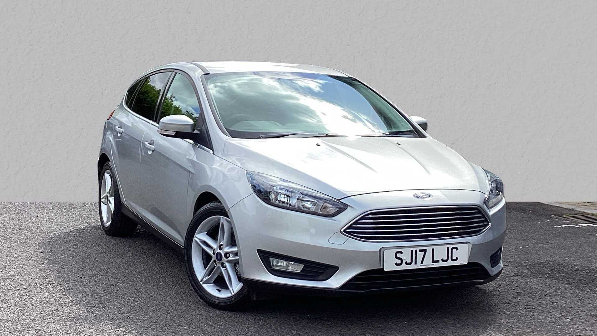 Main listing image - Ford Focus