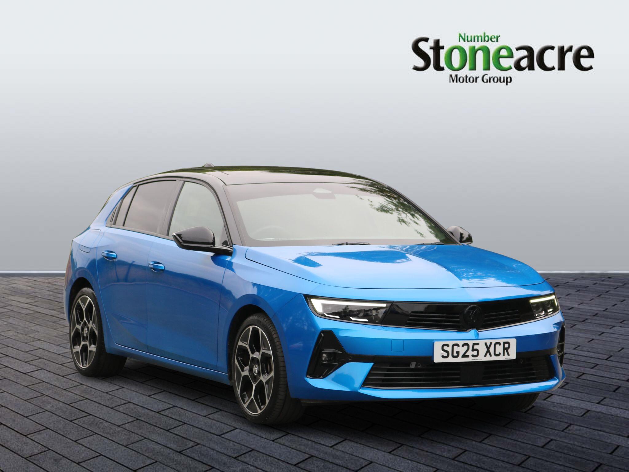 Main listing image - Vauxhall Astra