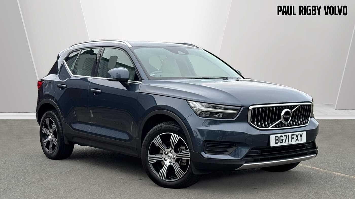 Main listing image - Volvo XC40