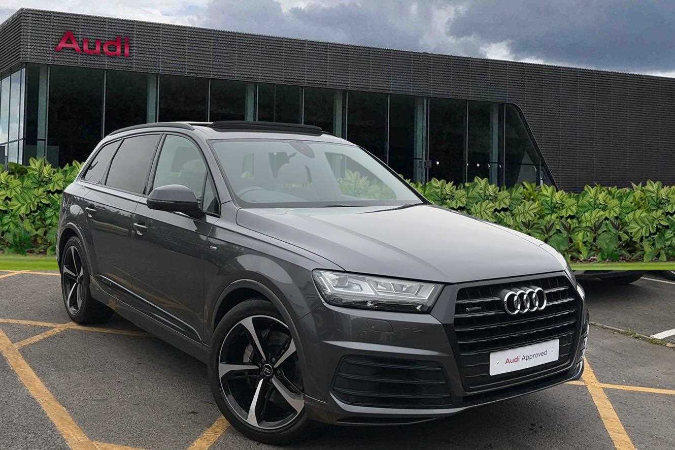 Main listing image - Audi Q7