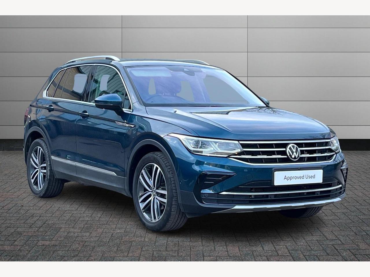 Main listing image - Volkswagen Tiguan