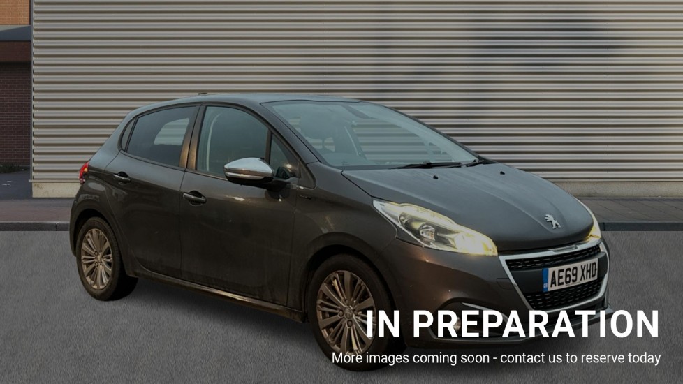 Main listing image - Peugeot 208