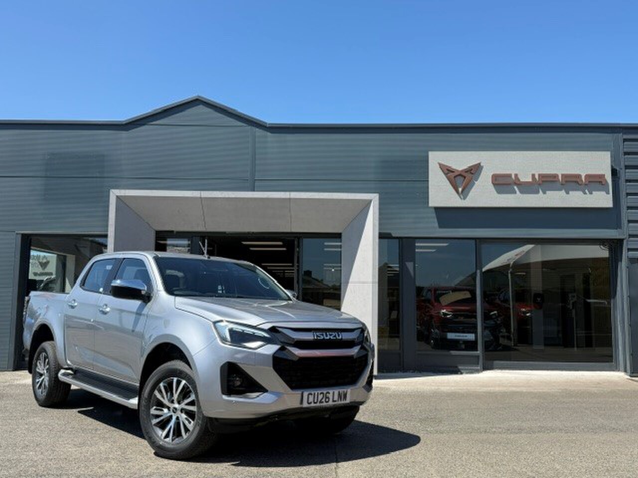 Main listing image - Isuzu D-Max