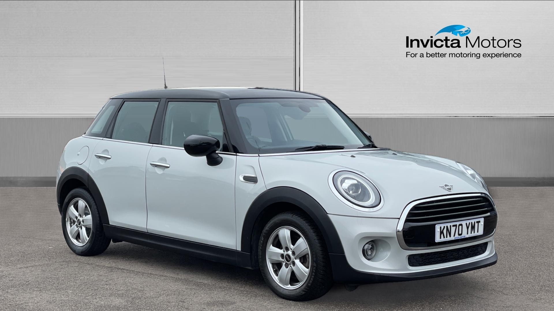 Main listing image - MINI Hatchback 5dr