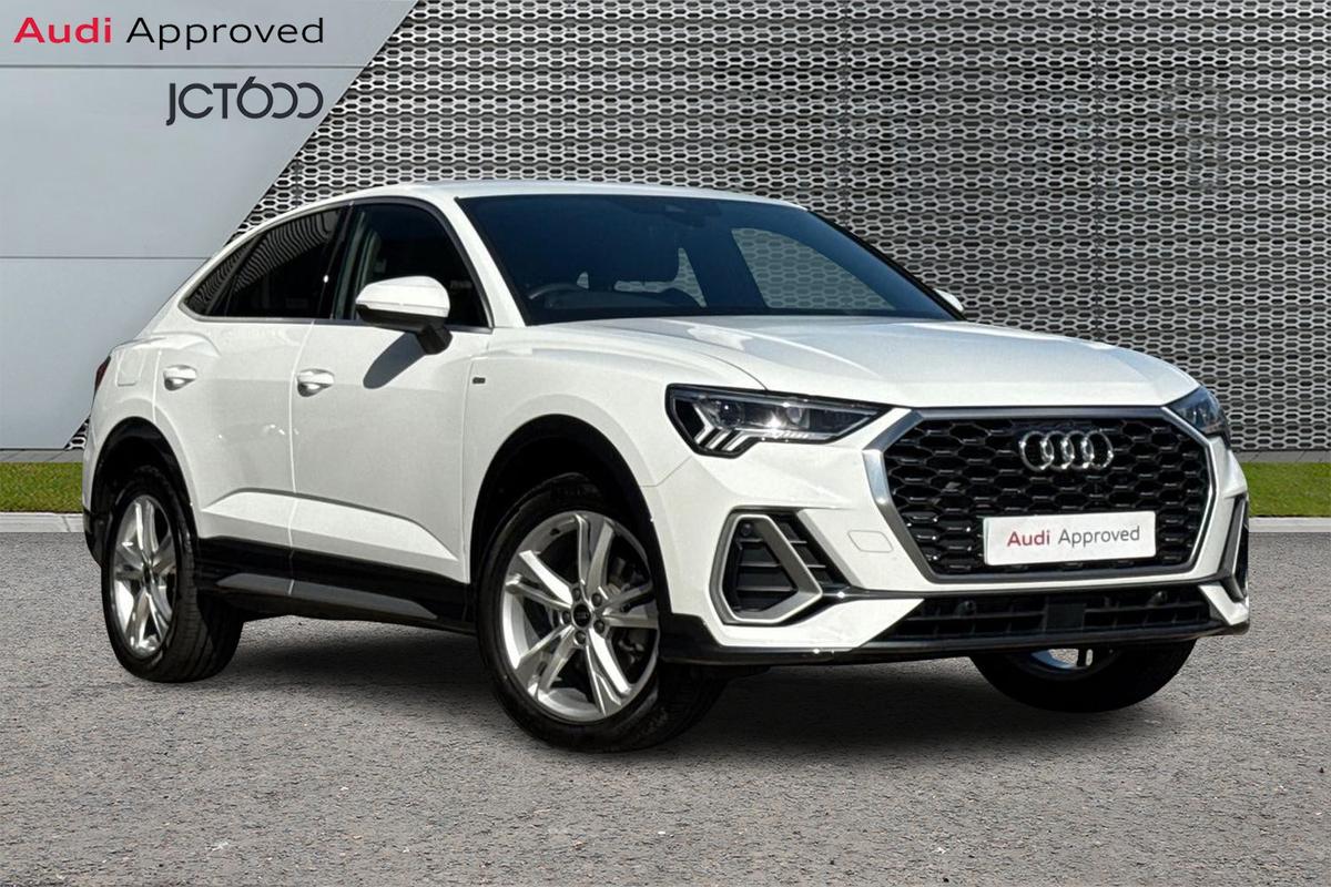 Main listing image - Audi Q3