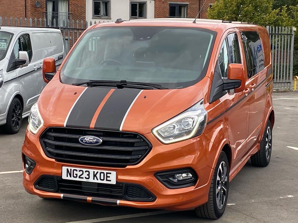 Main listing image - Ford Transit Custom