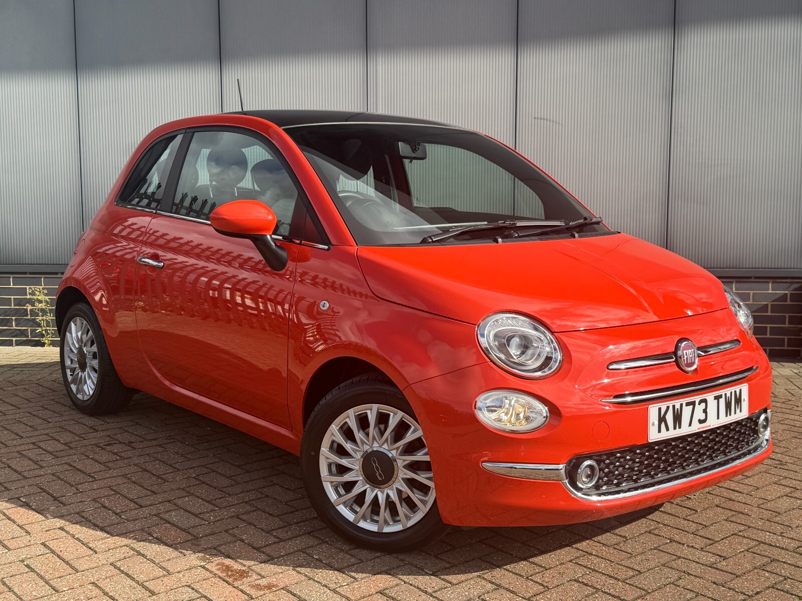 Main listing image - Fiat 500