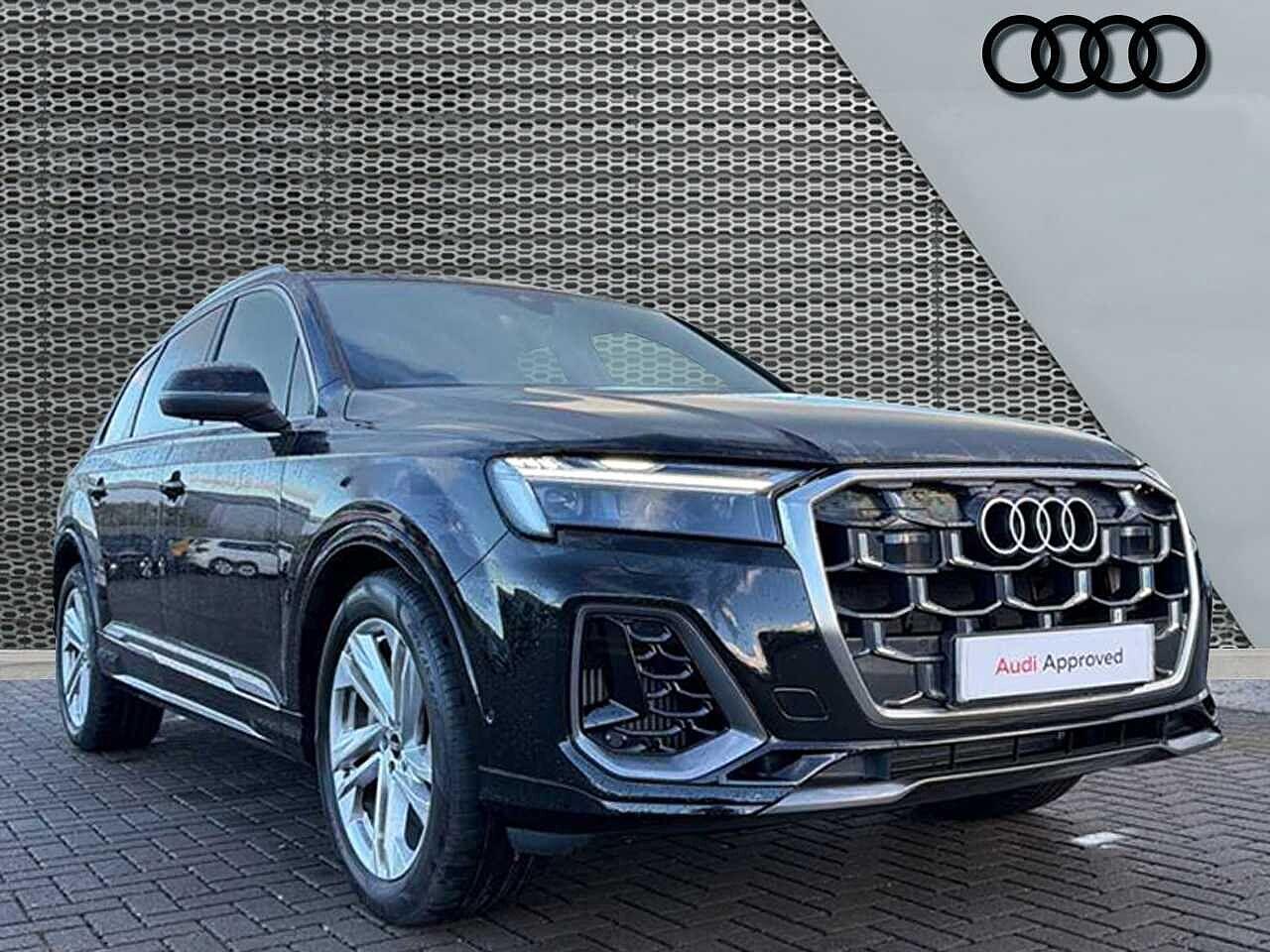 Main listing image - Audi Q7