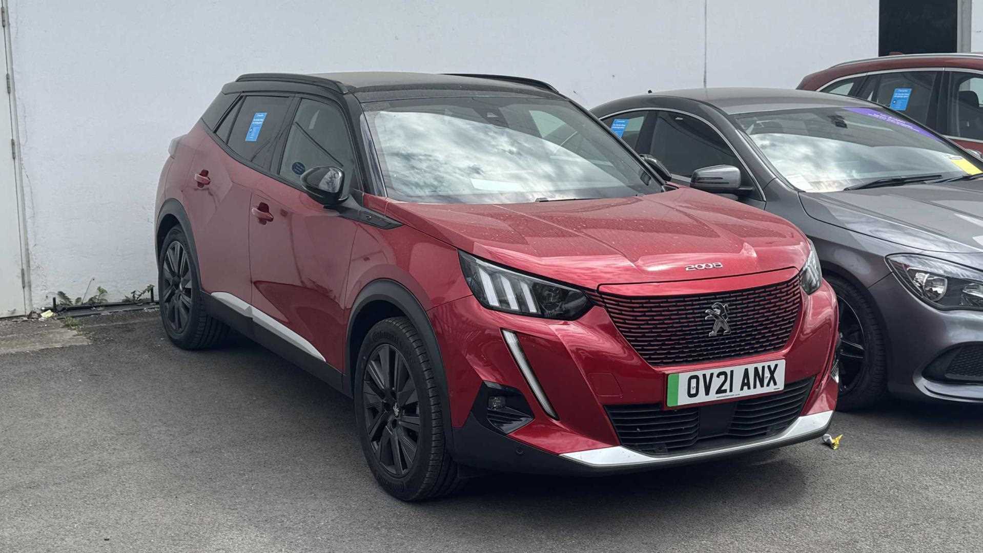 Main listing image - Peugeot e-2008