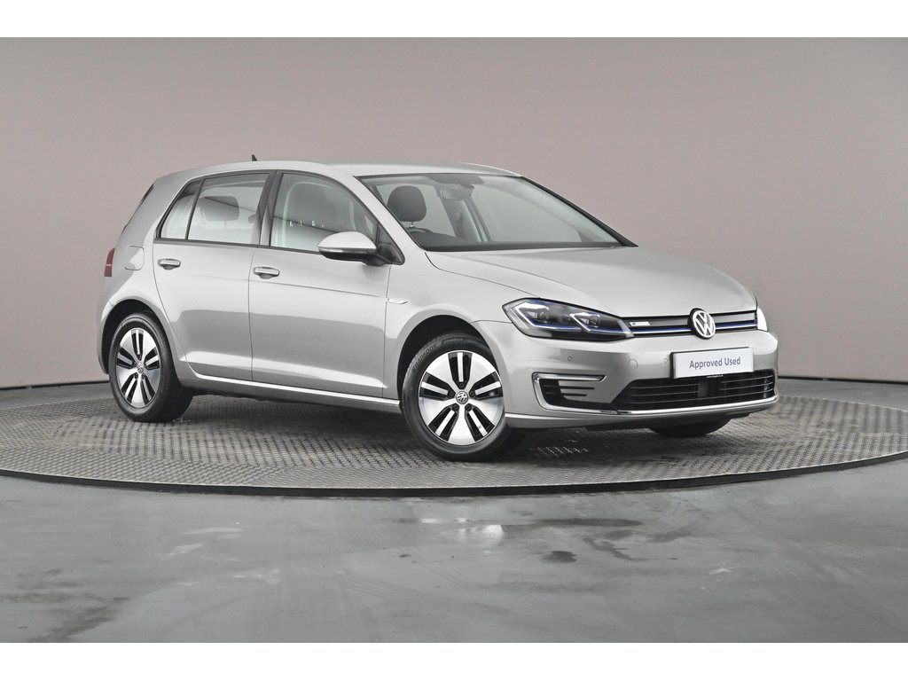 Main listing image - Volkswagen e-Golf