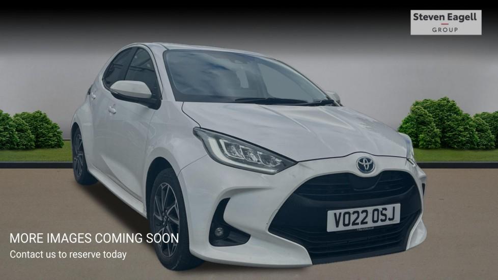 Main listing image - Toyota Yaris