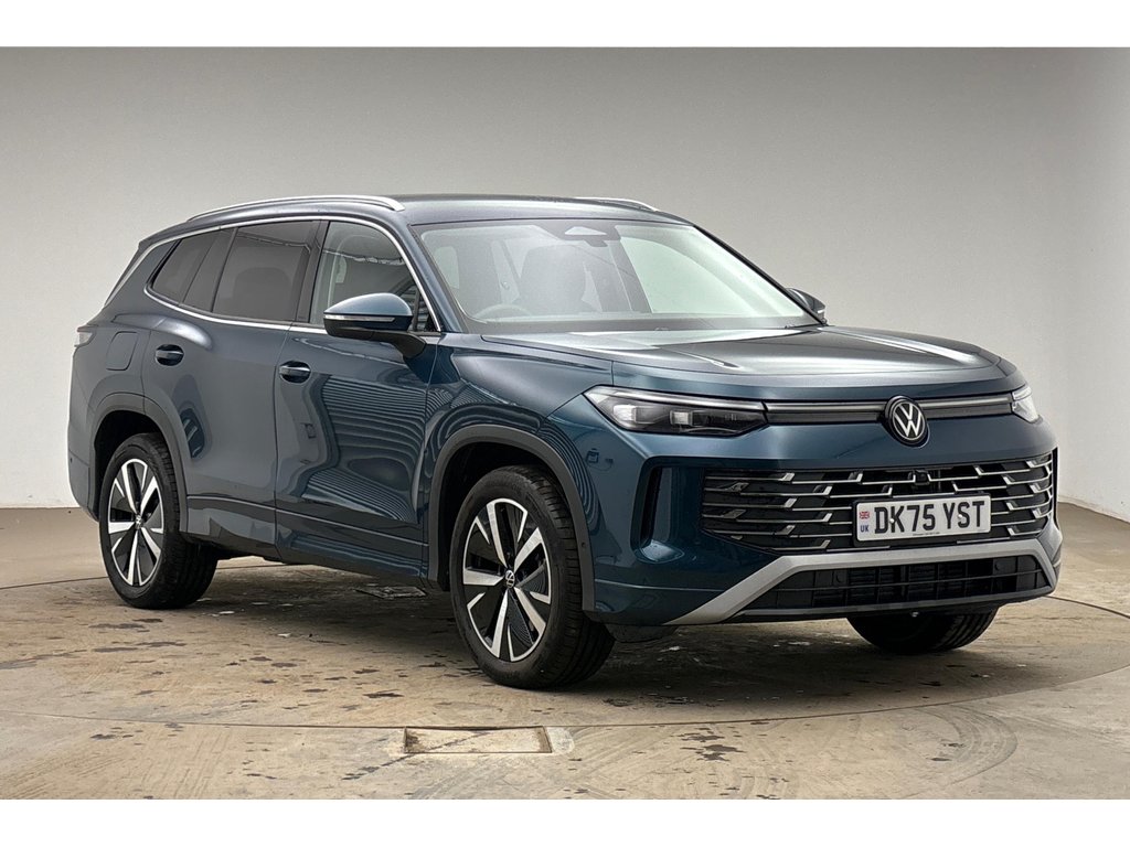 Main listing image - Volkswagen Tayron