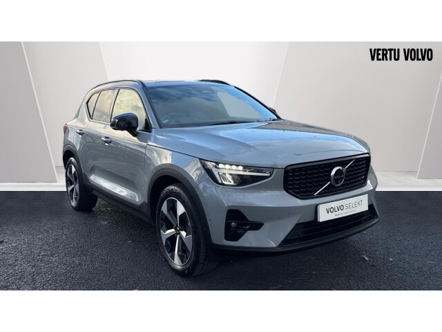 Main listing image - Volvo XC40